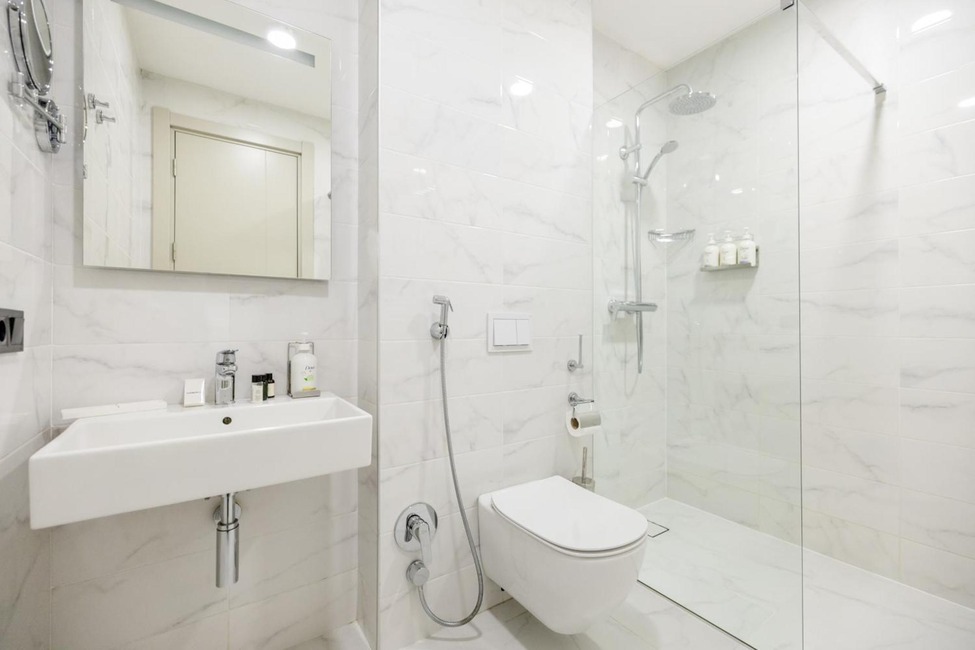 Brosse Garden Hotel Tbilisi Quarto foto
